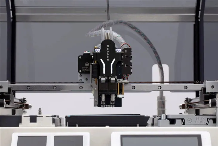Máquina de recogida y colocación NeoDen YY1 factory